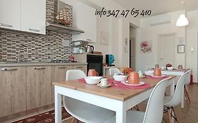 B & B Civico 6 Rooms